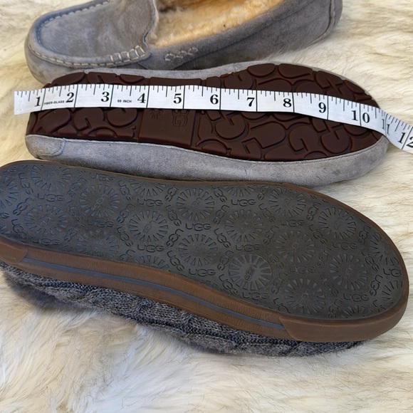 UGG 100% authentic Ansley light grey slipper size 9 - Picture 6 of 6